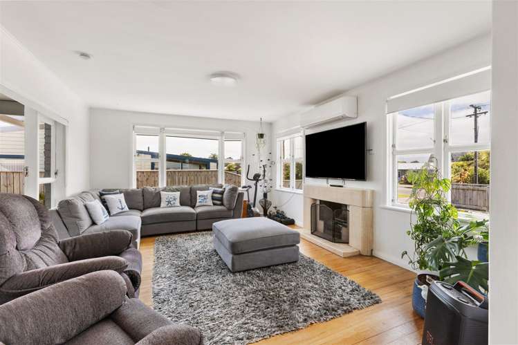 20 Cook Street Carters Beach_1