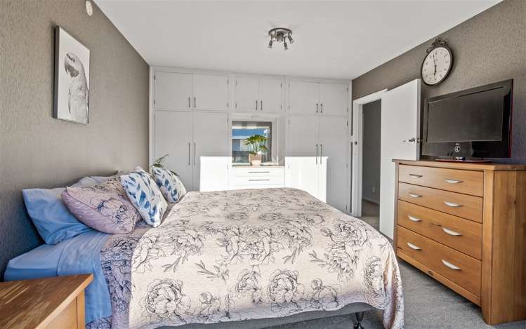 1/42 Seymour Street Hornby_9