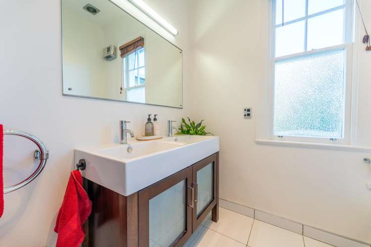 24 Hatton Street West End_17