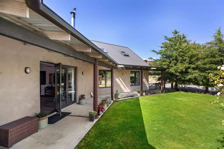 27 Alice Burn Drive Luggate_14