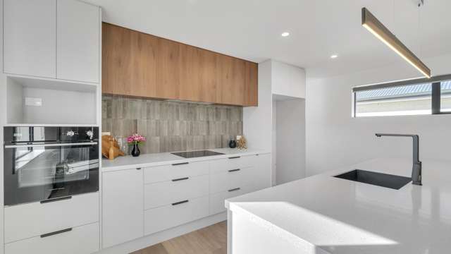 14 Greig Crescent Amberley_4
