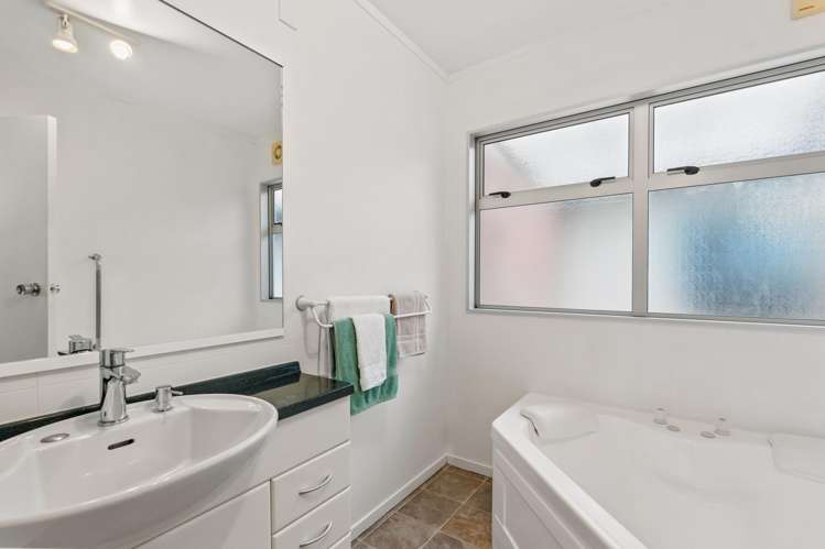 6 Fisher Terrace Kamo_11