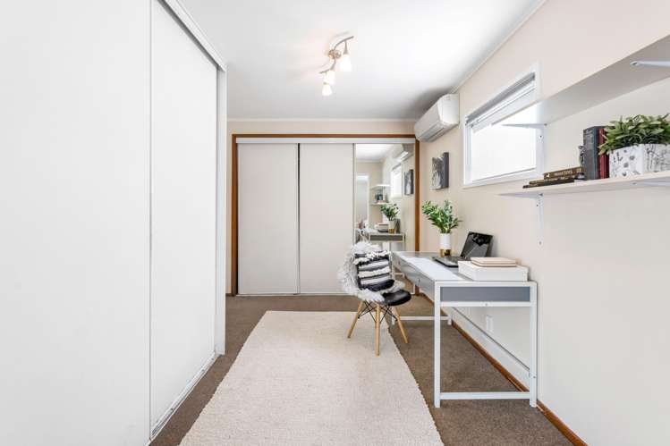 10 Borrowdace Avenue Botany Downs_20