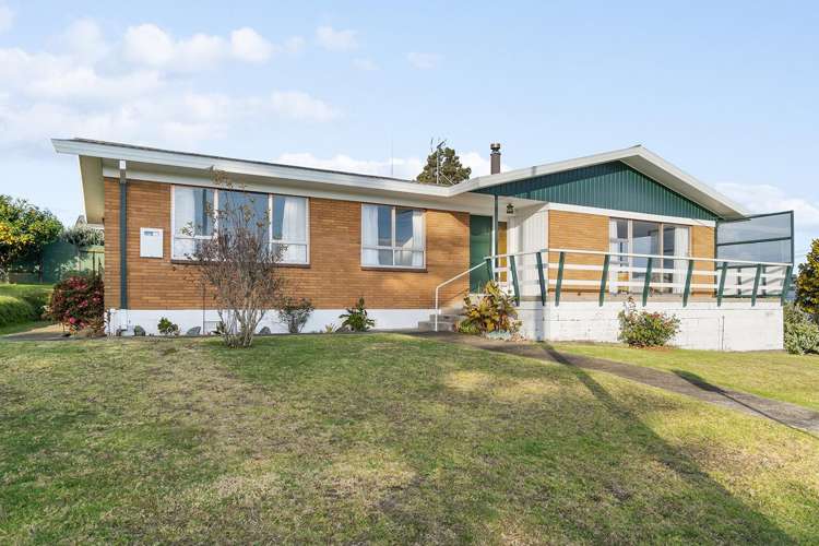 1 Emily Place Bellevue_18