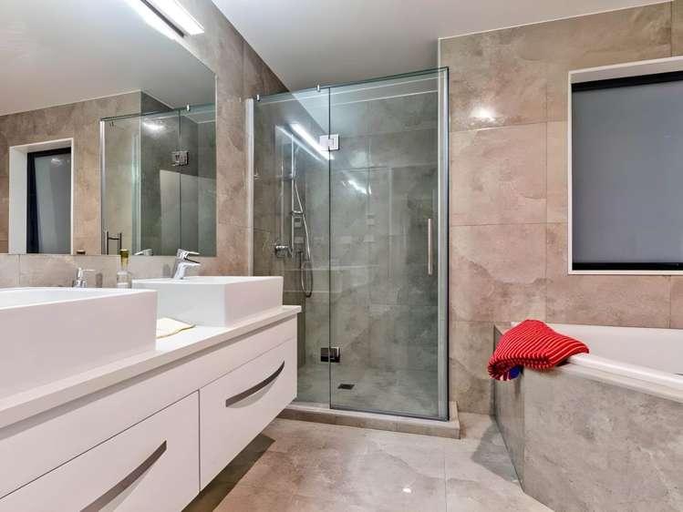 56 Huntington Park Drive_4