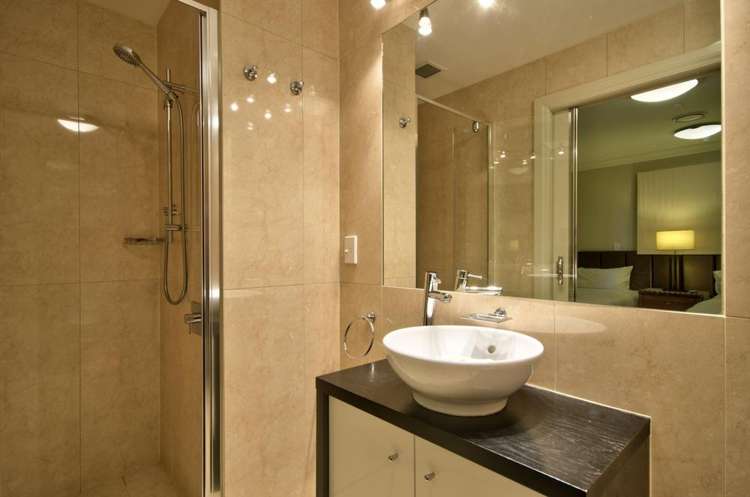 905/34 Lake Esplanade Queenstown_16