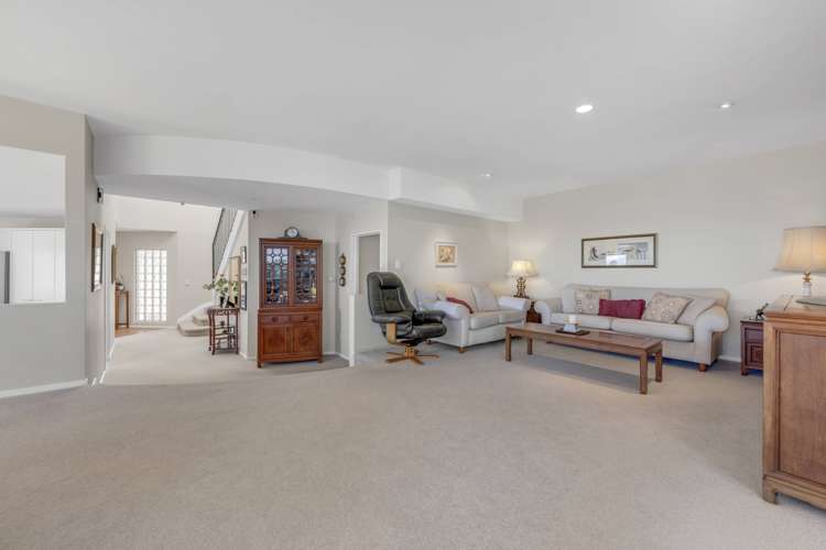 1/37 The Esplanade Eastern Beach_31