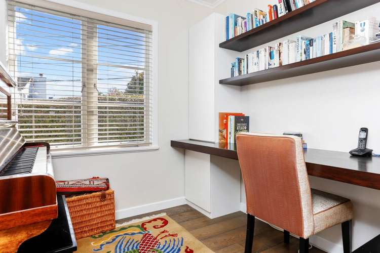 48 Williamson Avenue Belmont_15