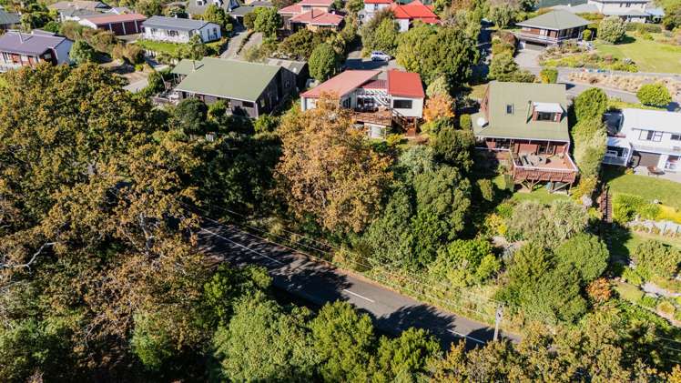 3 Ngaio Grove Robinsons Bay_8