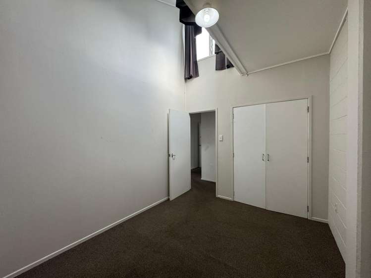  2/178 Broadway Marton_6