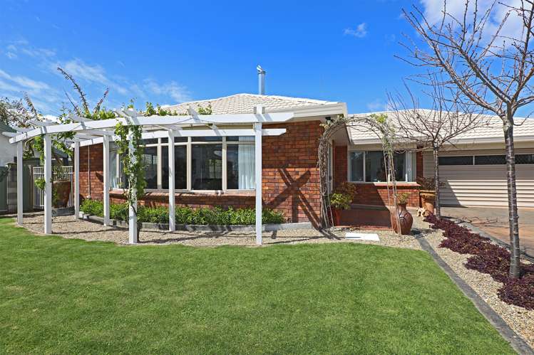 59 Whiting Crescent Greenmeadows_20