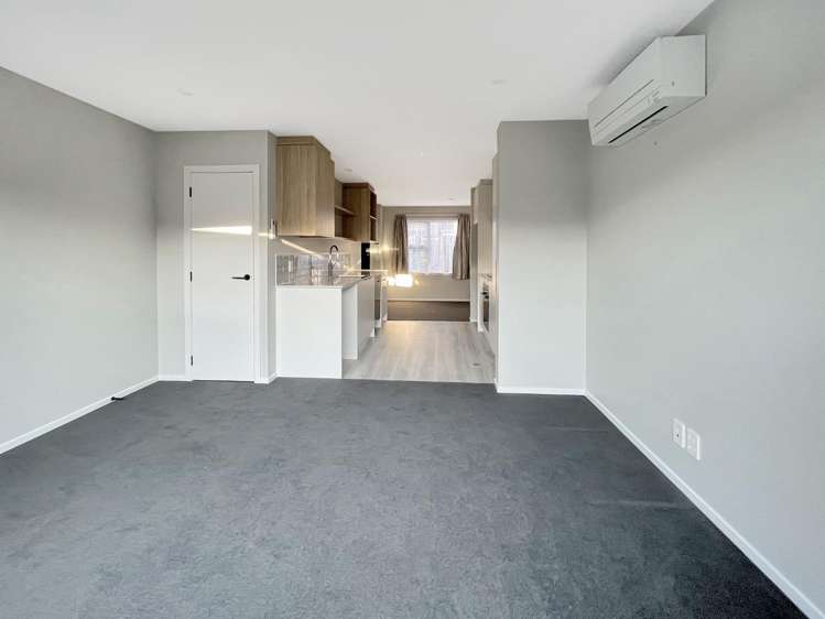 5/6 Peel Place Wainuiomata_5