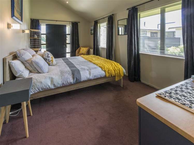 447 Riverbank Road Wanaka_12