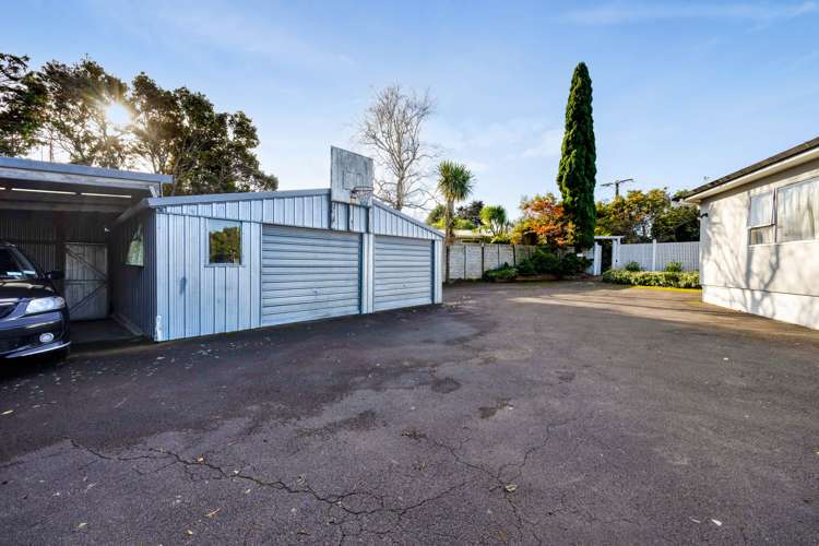 196 Seaview Road Westown_21