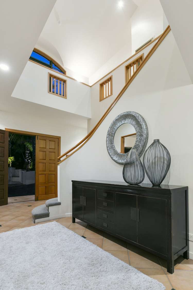 35 Isobel Road Greenhithe_15