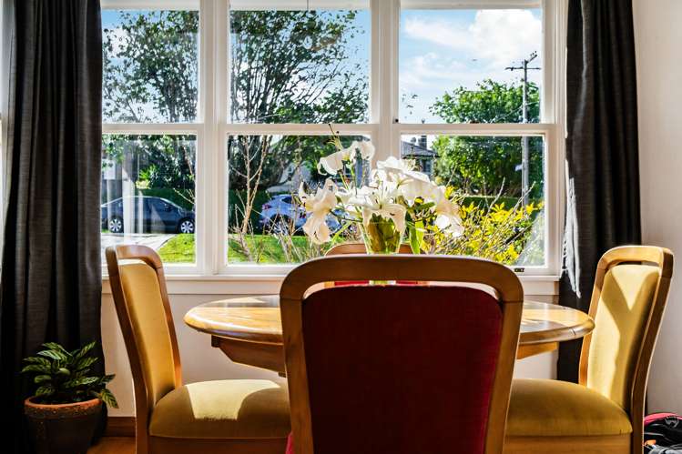 30 Weybridge Crescent Glen Innes_11