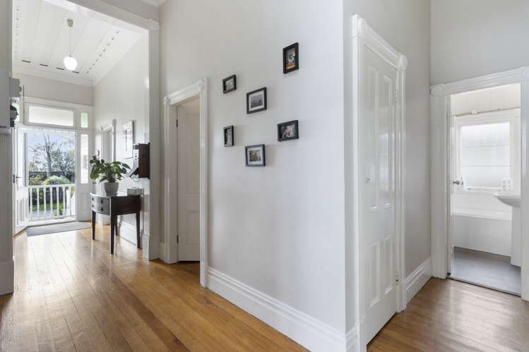 140 Coronation Road Mangere Bridge_4