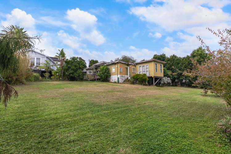 59 Seabrook Avenue New Lynn_16