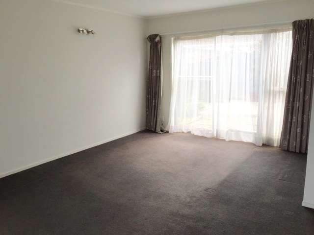 2/62a Normans Hill Road Onehunga_2