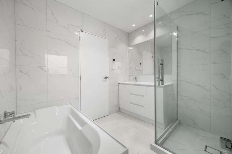 43a Fitzherbert Avenue West Harbour_6