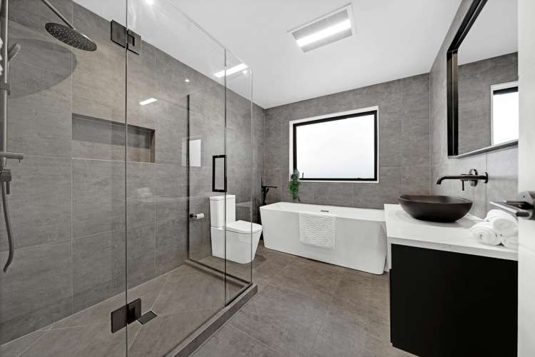 3 Bendridge Street Flat Bush_13