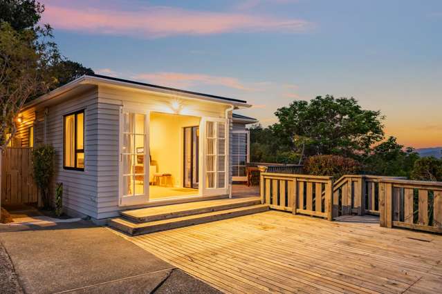 24 Miromiro Road Normandale_1