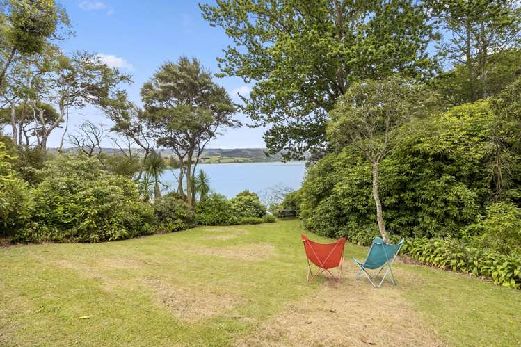 211 Doctors Point Road Waitati_5