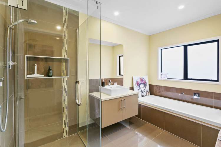 34 Redwood Crescent Hurdon_18