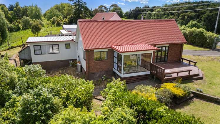 203 Fergusson Road Halcombe_28