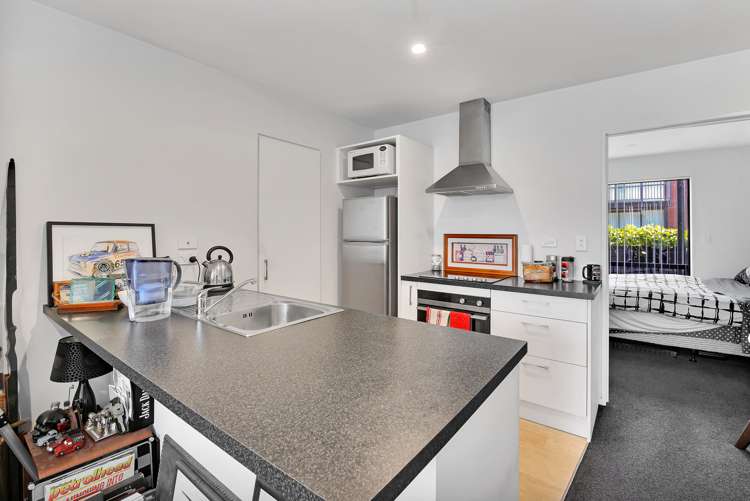 34/17 Bunyan Street Waltham_3