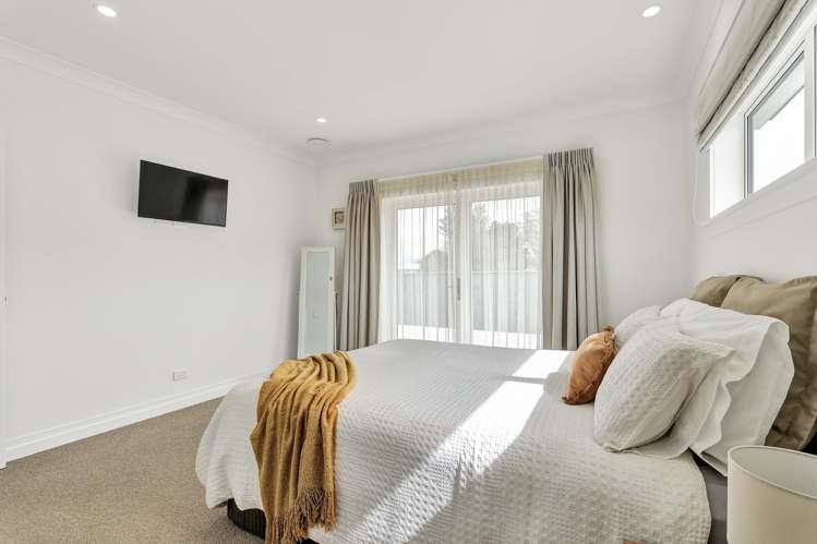 54A Cloten Road Stratford_14