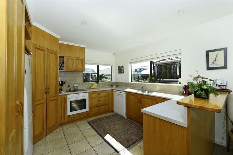 6 Monopoli Way The Wood_5