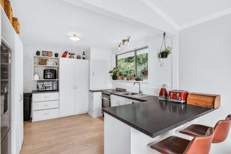 1/16 Sunset Street Hilltop_6