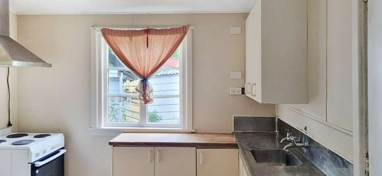 169 England Street 1477_6