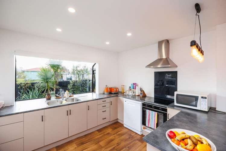 13 + 13A Potaka Street Marton_12