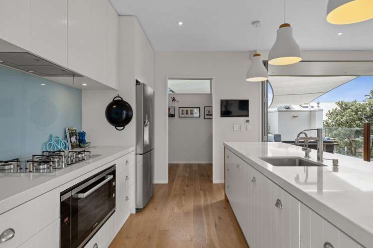 2 Burgess Street Sumner_14