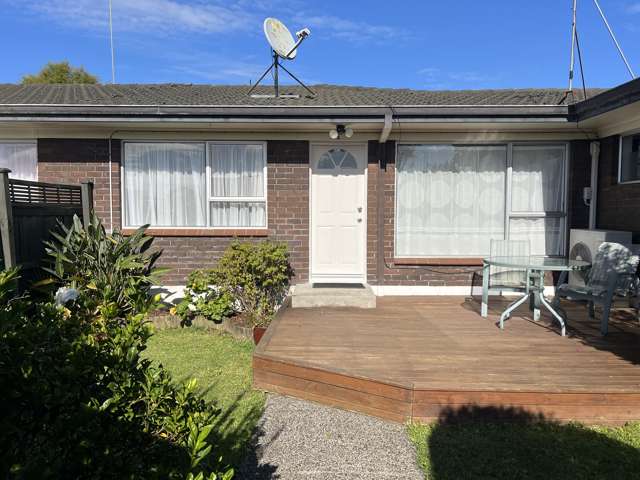 Private & Peaceful | Cosy Mt Wellington Living
