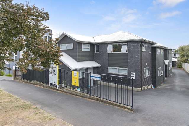 5/2 Rm C Palmerston Street