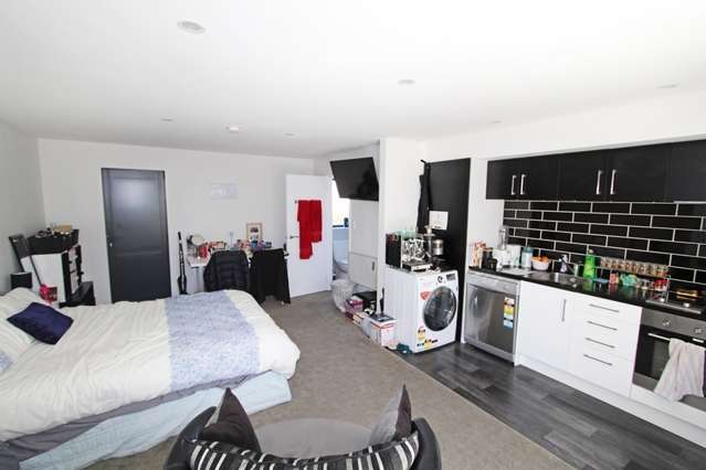 1/17 Ethel Benjamin Place North Dunedin_4