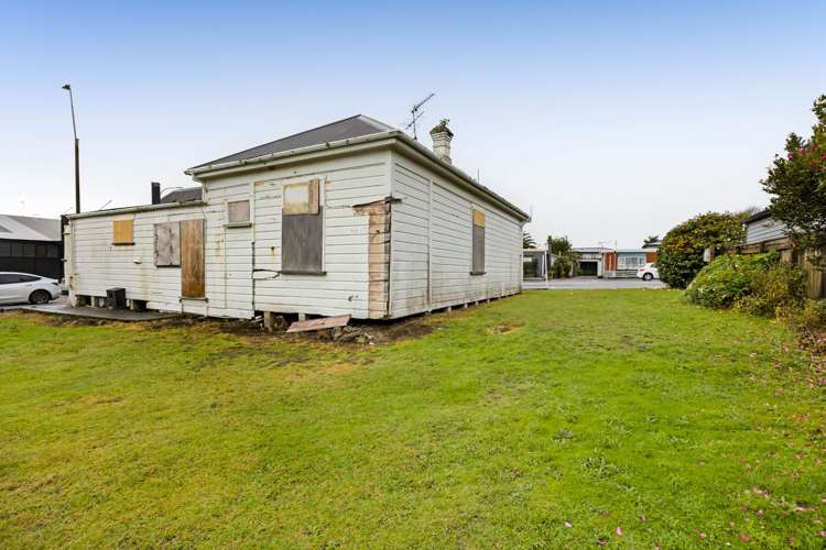 86 Lemon Street and 70, 72, 74 Eliot Street New Plymouth_9