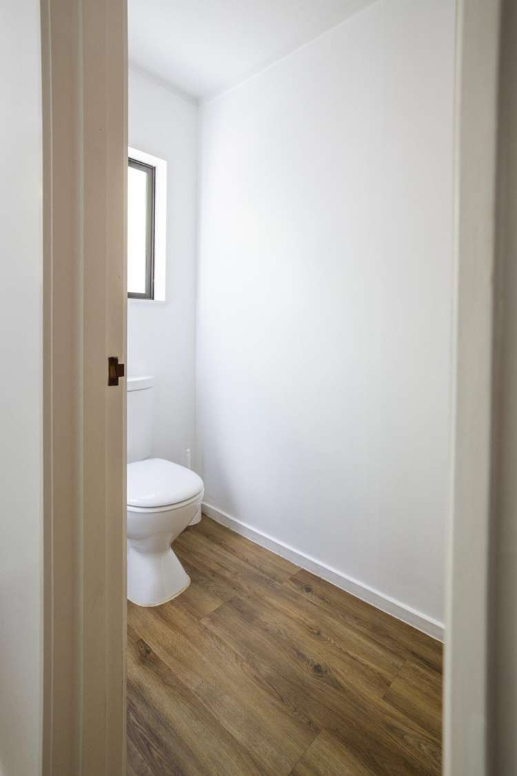 1/12 Waterdale Way The Brook_12