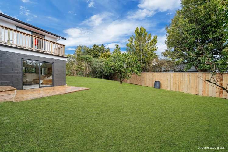 120 Flanshaw Road Te Atatu South_25