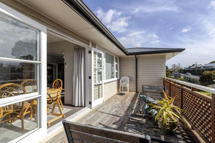 61 Clawton Street Westown_21