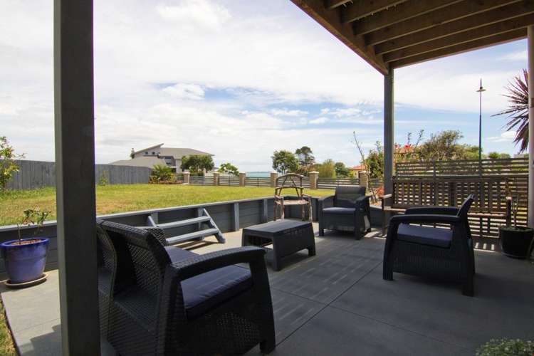 34 Pine Harbour Parade Beachlands_16