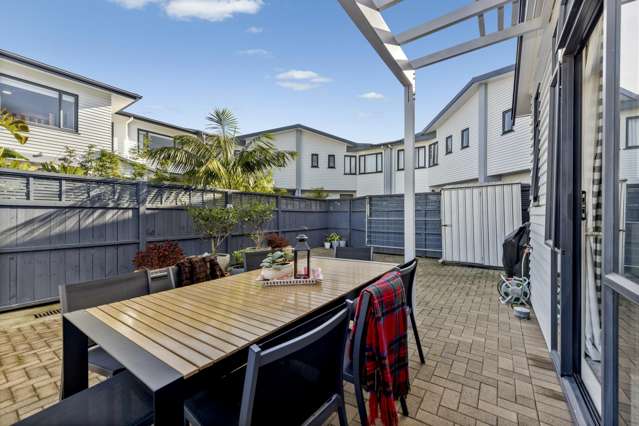 6/2 Armoy Drive East Tamaki_4