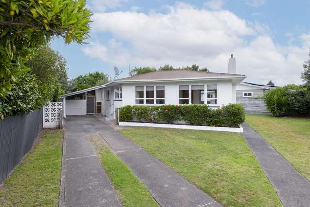 Market ready & backing onto Harry Barker Reserve