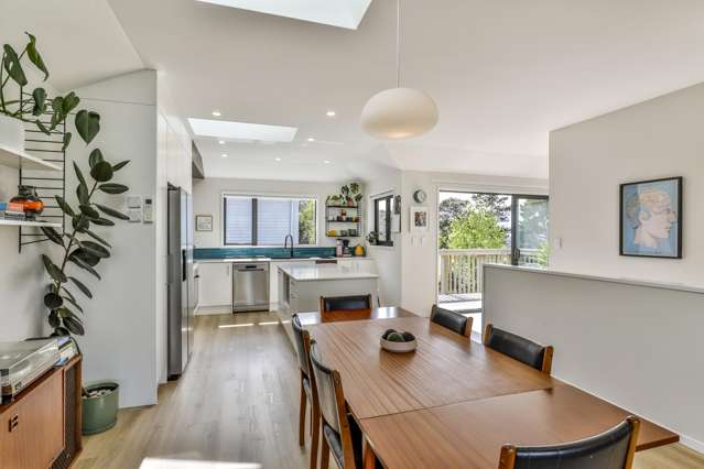 191C Golf Road Titirangi_4