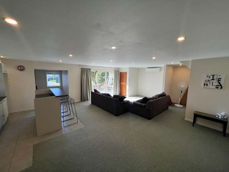 57 The Terrace Herald Island_10