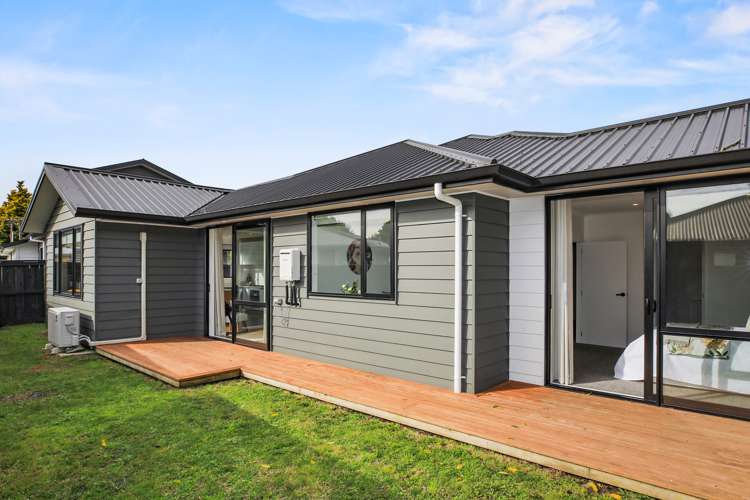 3/12 Liston Crescent Hillcrest_16