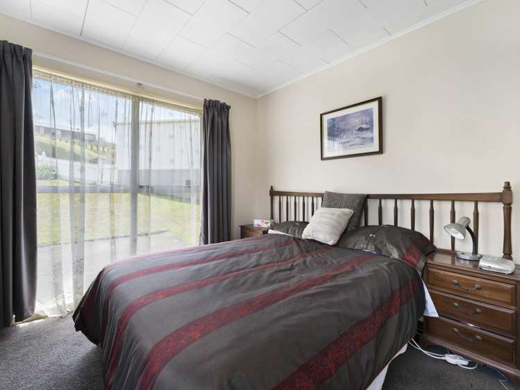 29 Heather Green Avenue Meremere_9